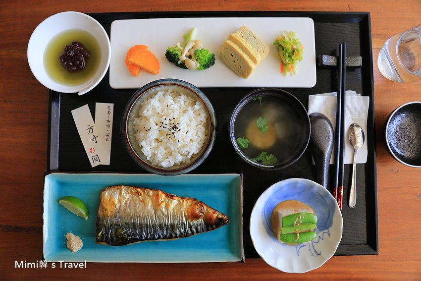 【高雄早午餐推薦】方寸之間 x 日式定食：精緻質感精品咖啡早午餐，目前姊吃過最美味的烤鯖魚就在這裡啦~