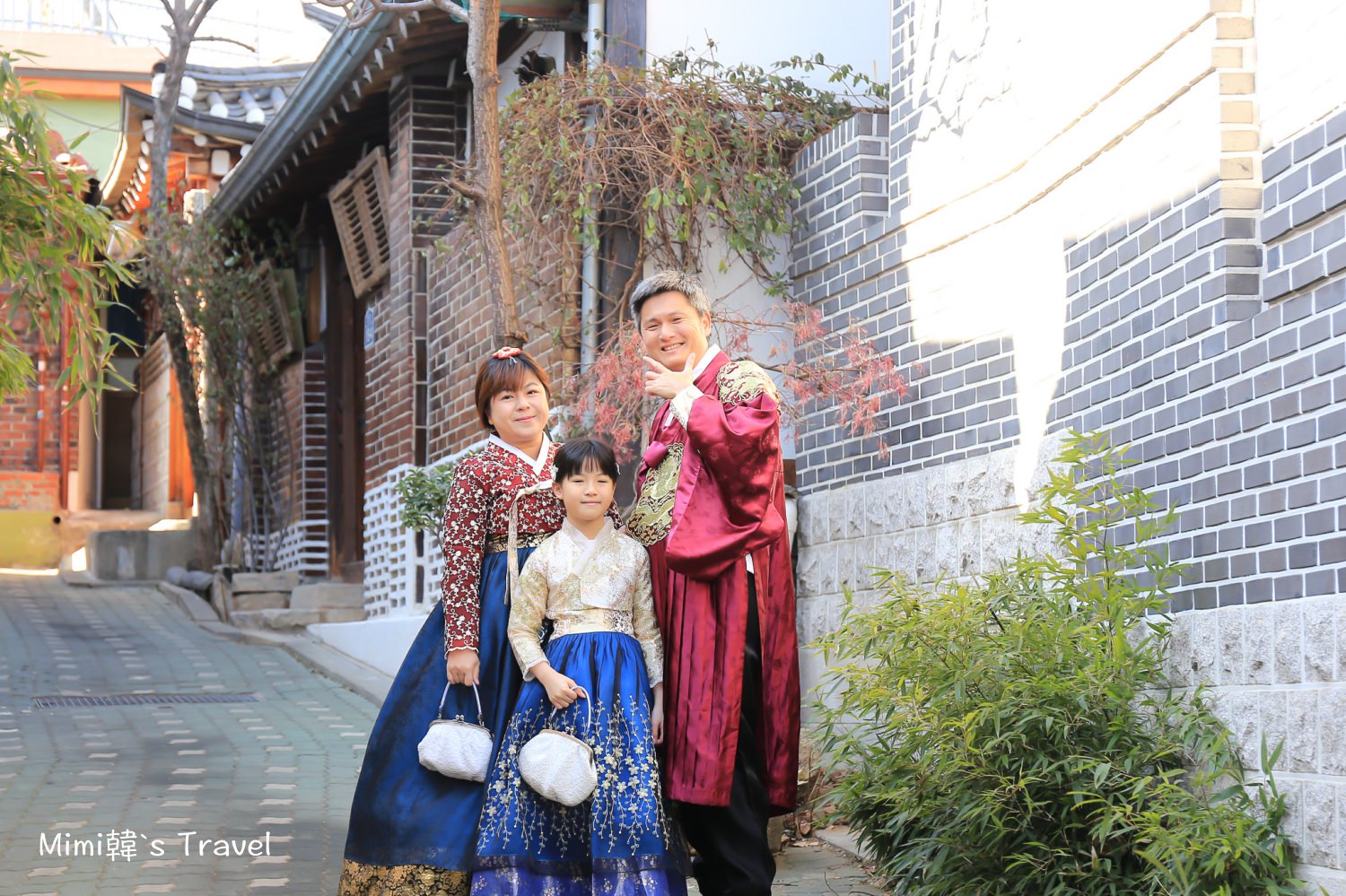 【首爾韓服推薦】Oneday Hanbok：近景福宮＆北村韓屋，說中文款式多、含簡易編髮