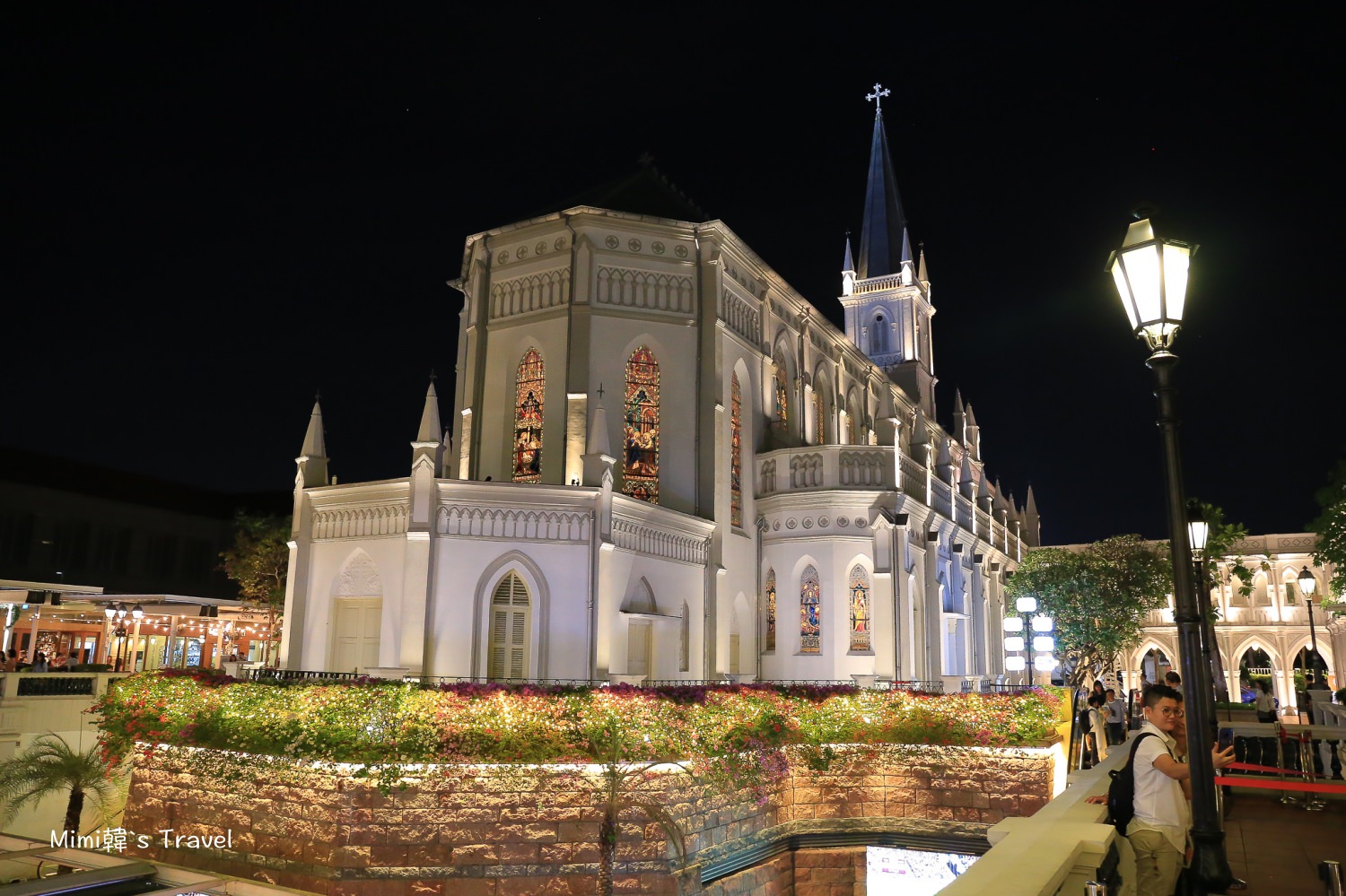 【新加坡】讚美廣場 CHIJMES：歐式歌德風美食＆酒吧聚落，白天好拍晚上浪漫更享受