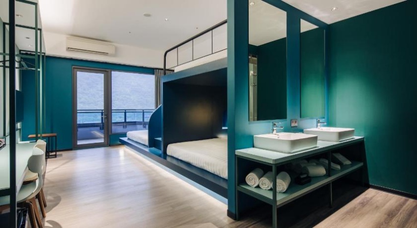 OA HOTEL 六人房