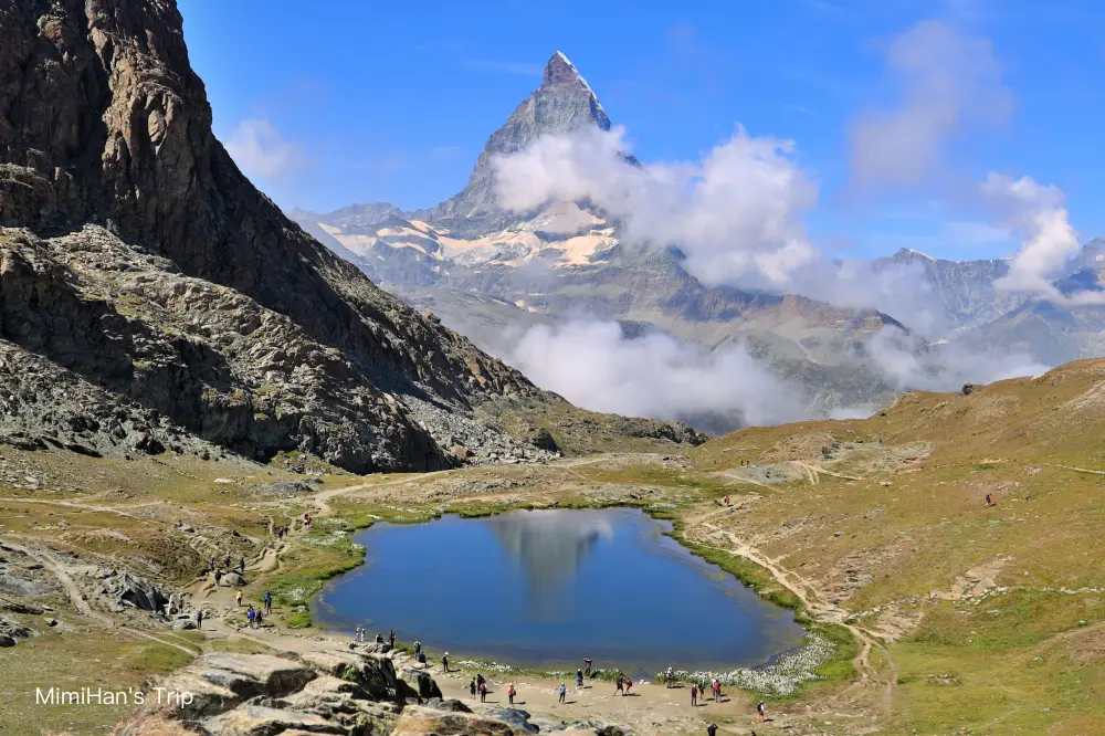 【2026瑞士策馬特】馬特洪峰自由行攻略：黃金日出/交通/住宿/必去景點總整理！