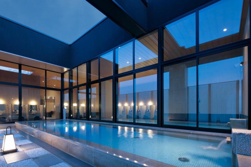 【2026日本關西溫泉】大阪/京都/有馬/城崎/白濱15間溫泉飯店推薦與交通預算全攻略