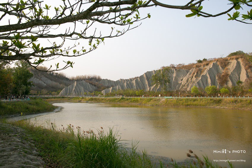高雄景點-田寮月世界4.jpg