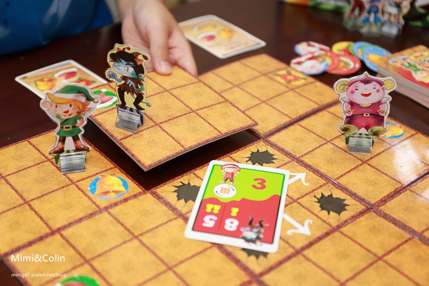 聖誕奪寶戰桌遊-15.jpg