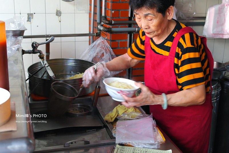 灣裡火城麵5.JPG