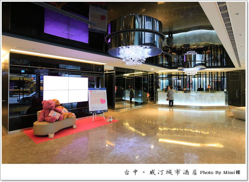 【台中住宿推薦】威汀城市酒店：大雅鬧區的設計酒店，近清泉崗機場，雙人房＆早餐分享～