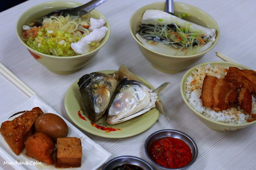 【台南歸仁美食】阿美魚肚：CP值超高招牌鹹粥快滿出來，爌肉飯好好吃！