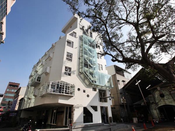 【台南住宿】佳佳西市場旅店 (JJ W Hotel)